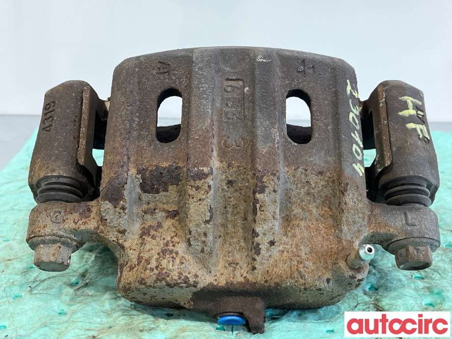 Bremsecaliper høyre foran til Mitsubishi Outlander 2015-->> (Type III, Fase 2)  (MITSUBISHI|MR370776|)