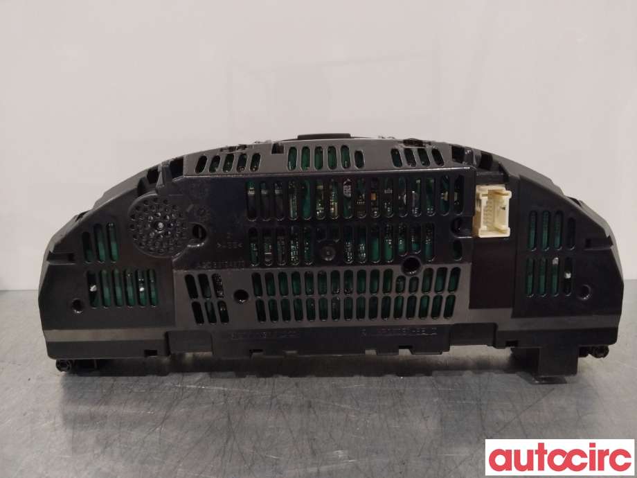 Instrumentpanel til Mercedes C-Klasse 2007-2011 (Fase 1) (W204) (W204) (MERCEDES|A2045405348|)