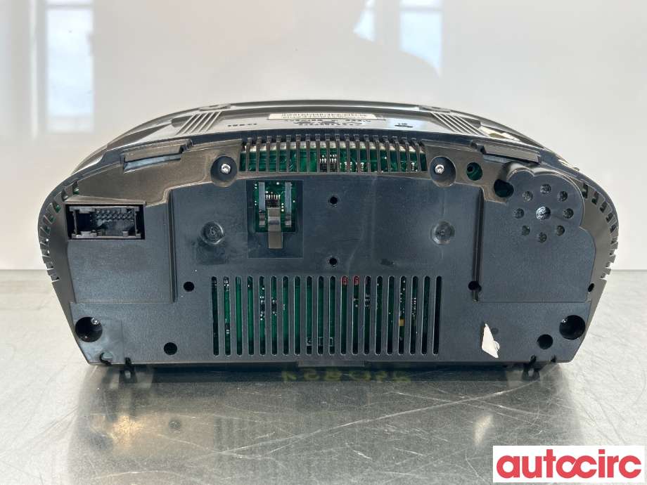 Instrumentpanel til BMW 5-Serie 2003-2010 (E60/E61) (E60/E61) (BMW|62109194889|62119177261)