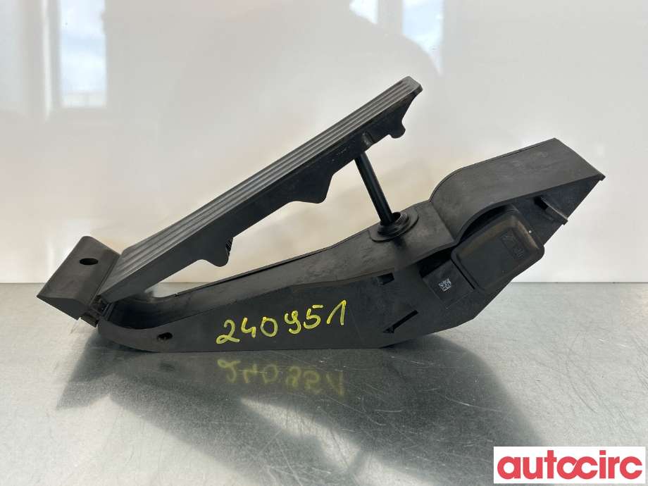 Pedal gass til BMW 5-Serie 2003-2010 (E60/E61) (E60/E61) (BMW|35406889822|35426860784|35426772645)