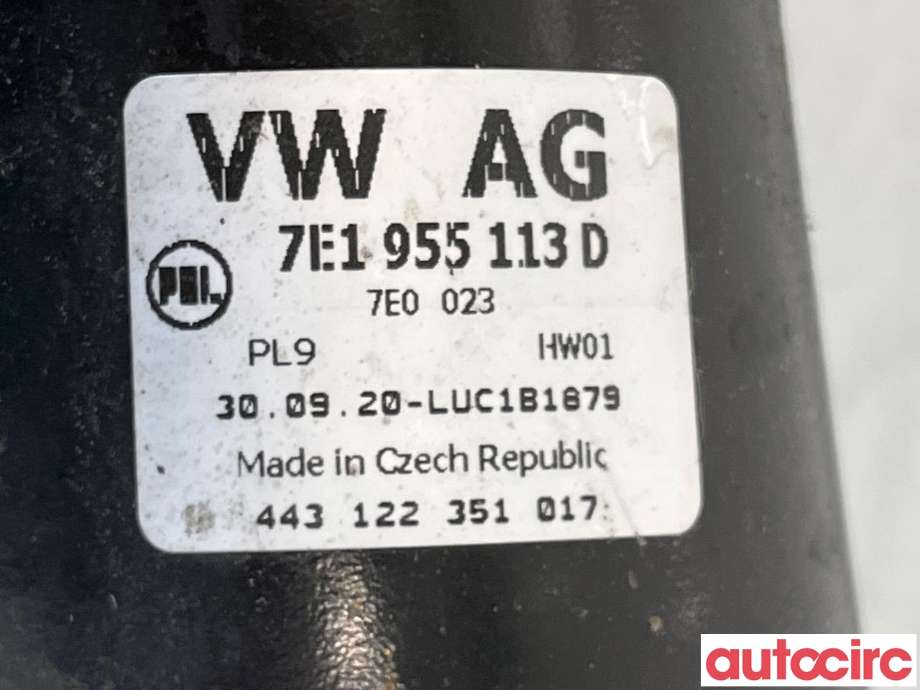 Viskermotor frontrute til VW Transporter / Caravelle 2019-->> (T6.1) (T6.1) (VOLKSWAGEN|7E1955113D|443122351017|7E1955113G)