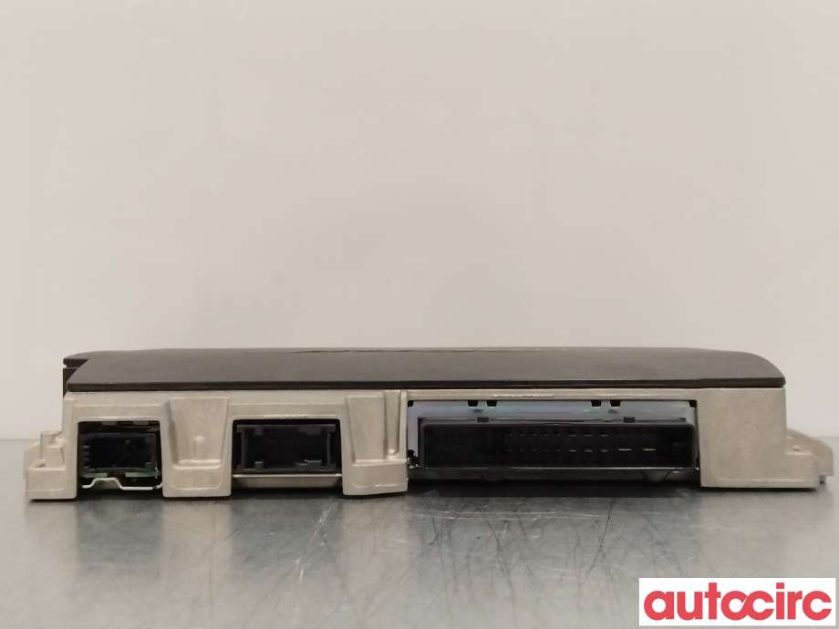 Bilstereo forsterker til Audi A8 2010-2013 (Type III, Fase 1)  (AUDI|4G0035223C)