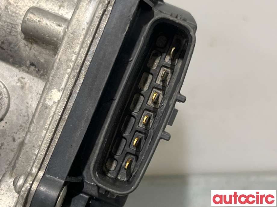 Spjeldhus til Kia Cee