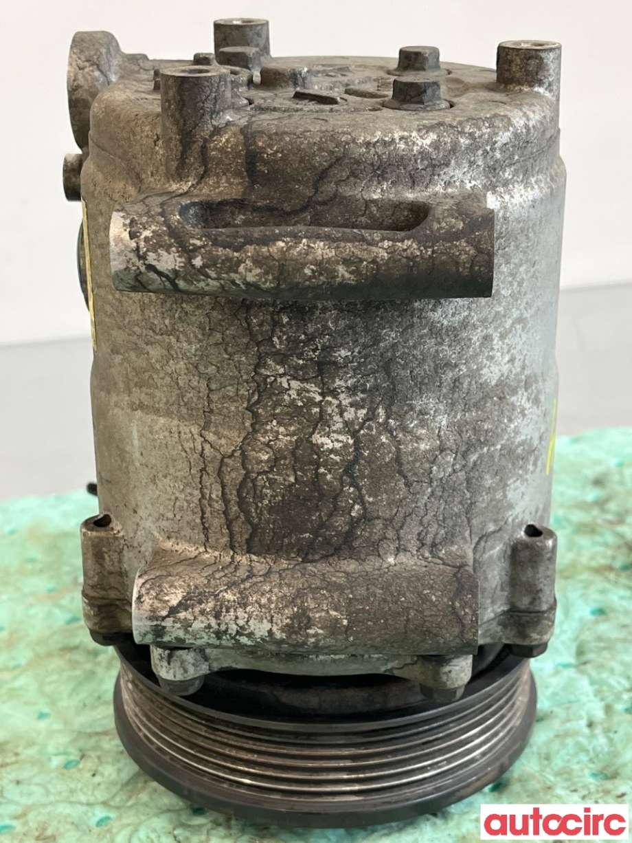 Aircondition kompressor til Ford Fiesta 2008-2012 (Type VI, Fase 1)  (FORD|1811104||8V5119D629DF)