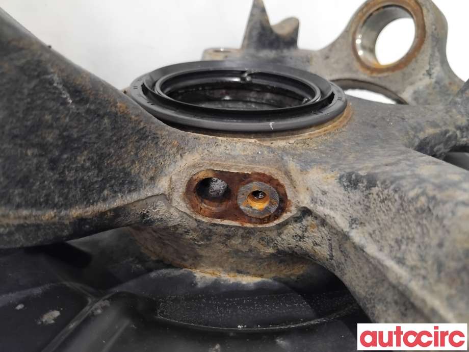 Hjulspindel høyre foran til Ford Ranger / Ranger Raptor 2015-2022 (FORD|2242153|)