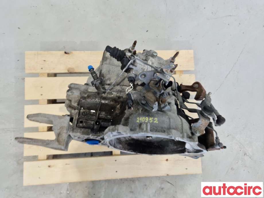 Girkasse manuell 6-trinn til Mitsubishi ASX 2010-2019  (MITSUBISHI|2500A576|F5M43-1-VDZ|)