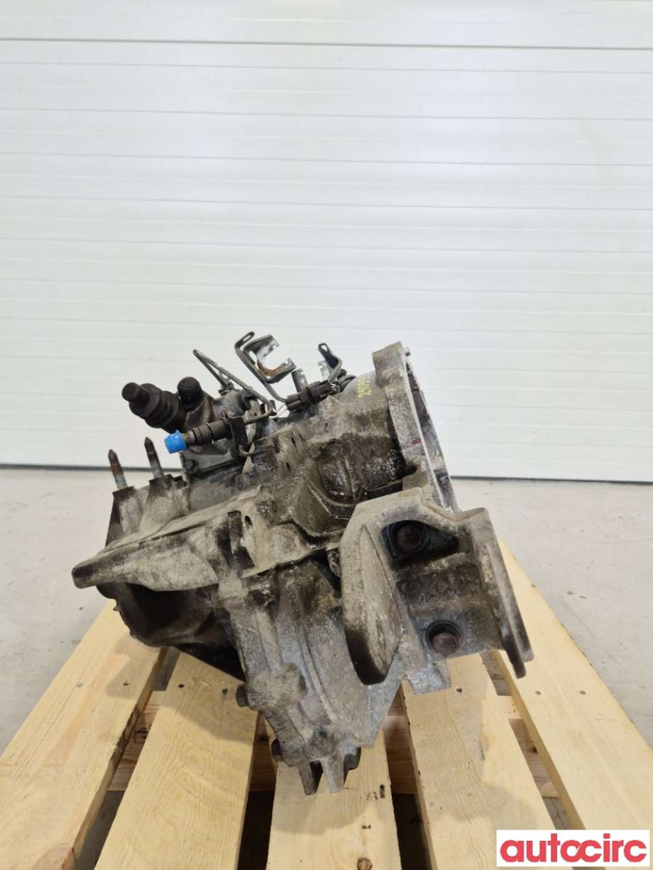 Girkasse manuell 6-trinn til Mitsubishi ASX 2010-2019  (MITSUBISHI|2500A576|F5M43-1-VDZ|)