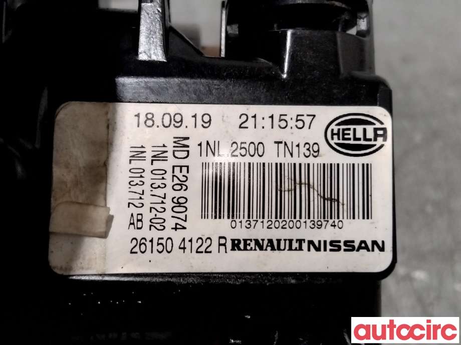 Tåkelykt høyre foran til Renault Zoe 2013-2019 (Fase 1)  (RENAULT|261504122R|)