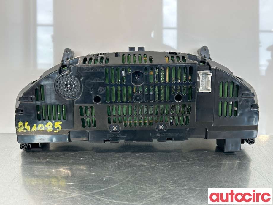 Multimedia display (MCU - Media Controller Unit) til Mercedes C-Klasse 2011-2014 (Fase 2) (W204) (W204) (MERCEDES|A2049003508)