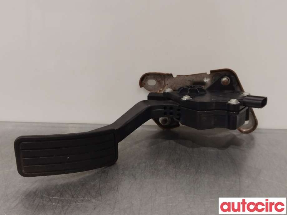 Pedal gass til Subaru Impreza 2008-2012 (Type III)  (SUBARU|36010AG140)
