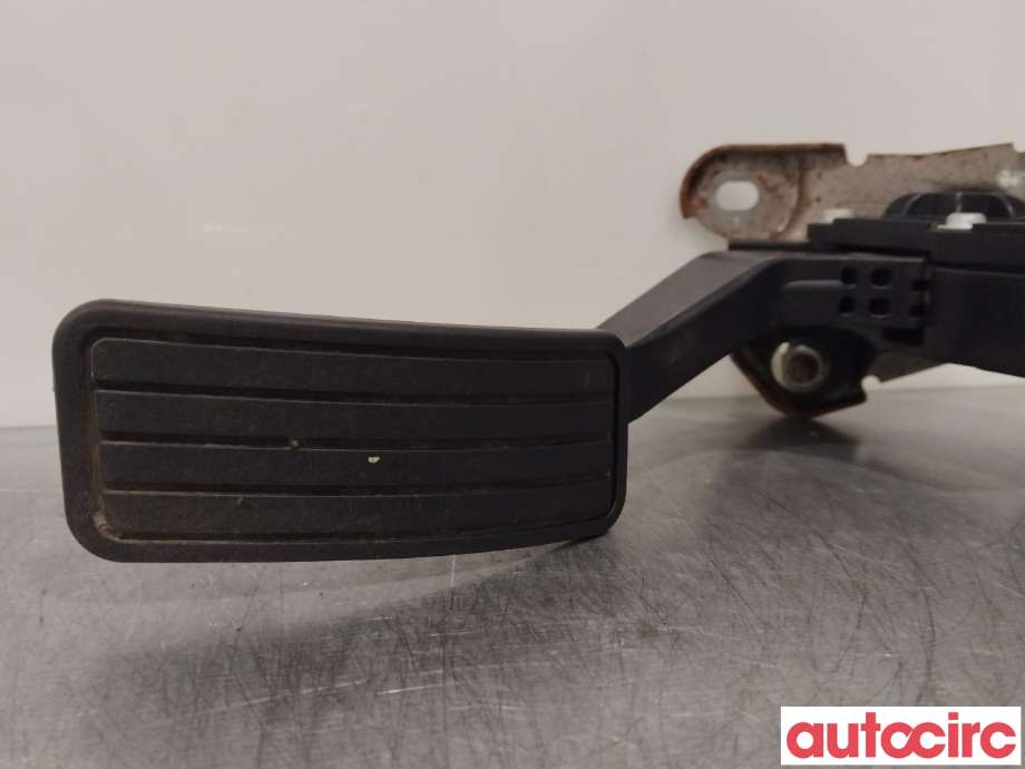 Pedal gass til Subaru Impreza 2008-2012 (Type III)  (SUBARU|36010AG140)