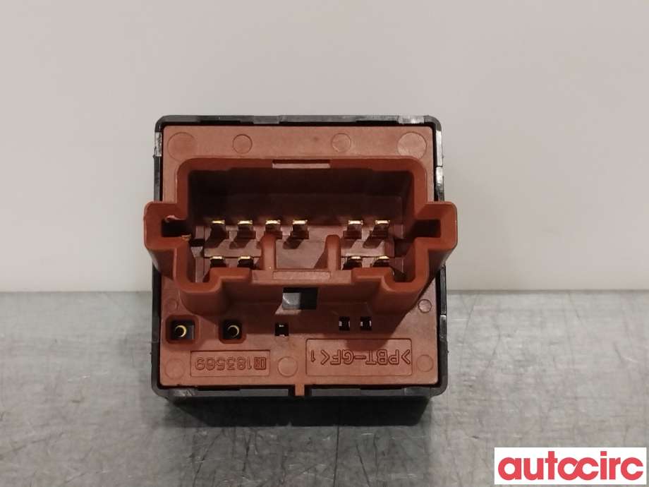 Bryter speil til Mitsubishi Outlander 2015-->> (Type III, Fase 2)  (MITSUBISHI|MR951187|)