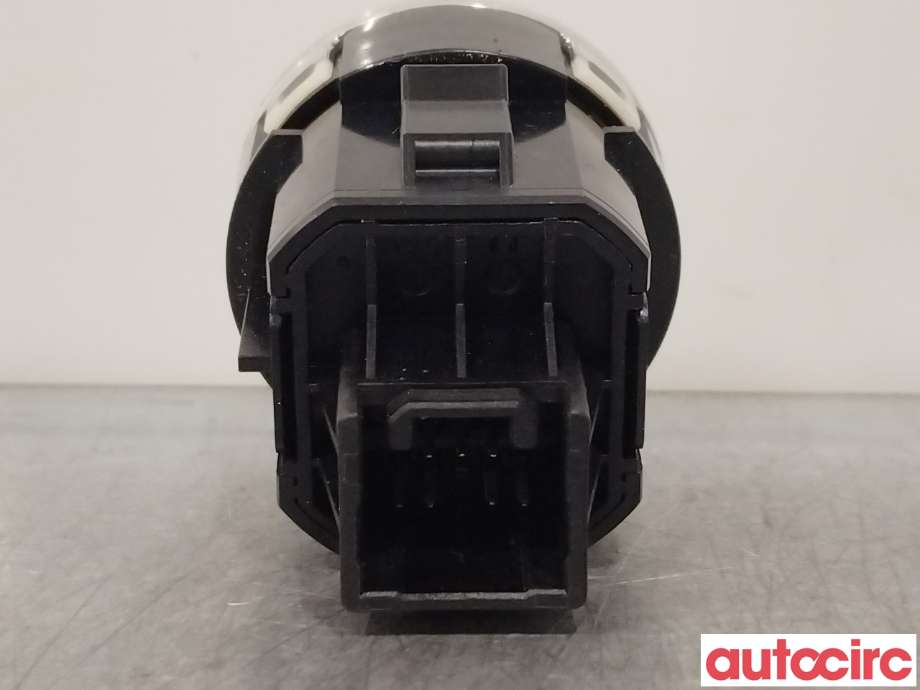 Bryter diverse til Mitsubishi Outlander 2015-->> (Type III, Fase 2)  (MITSUBISHI|8602A079)