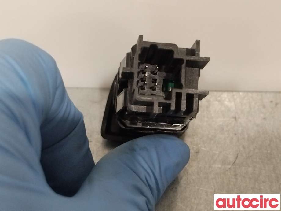Bryter diverse til Renault Zoe 2013-2019 (Fase 1)  (RENAULT|251B43225R|)