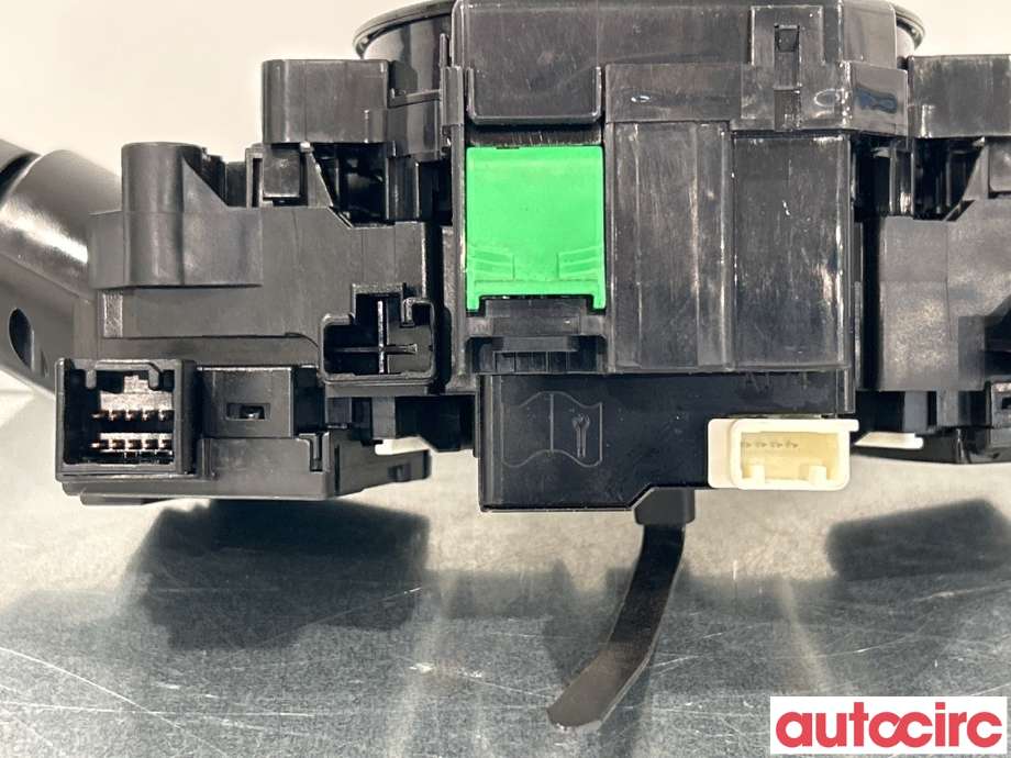 Bryter combi til Mitsubishi ASX 2010-2019 (MITSUBISHI|8600A405||8617A013)