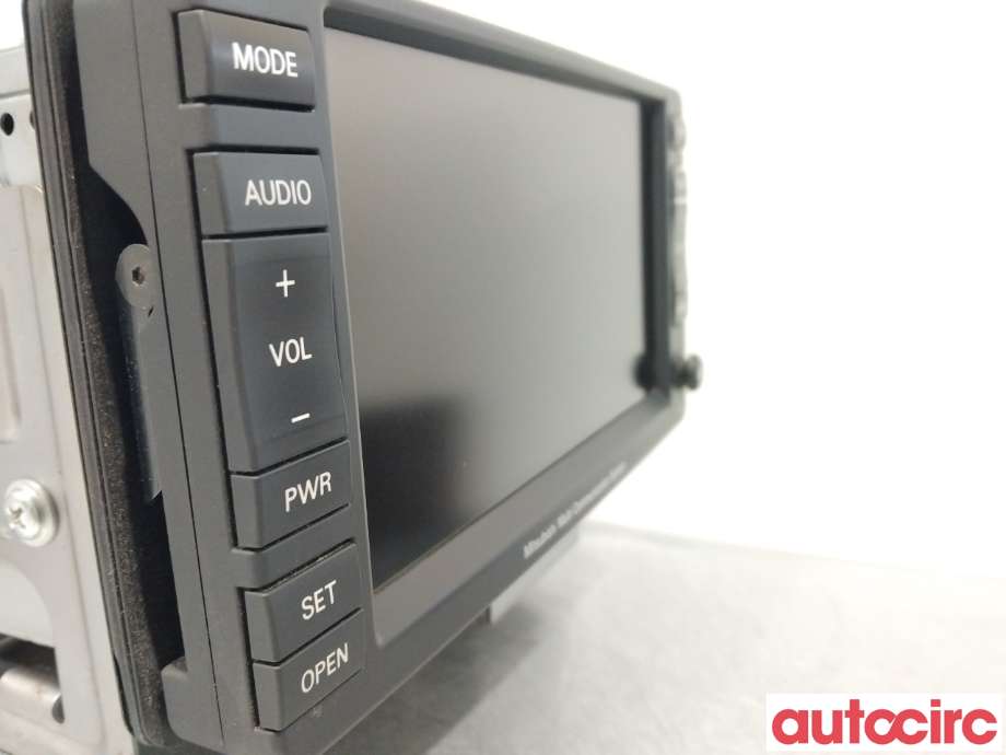 Bilstereo navigasjon til Mitsubishi Outlander 2010-2012 (Type II, Fase 2) (MITSUBISHI|8750A239)