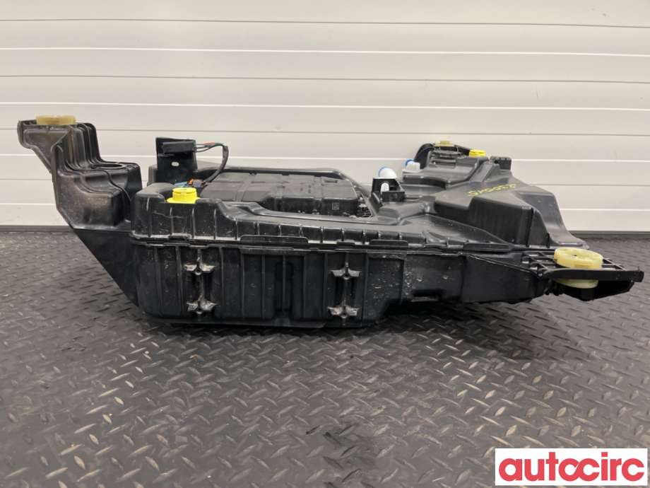 AdBlue tank til Peugeot 5008 2017-->> (Type II)  (PEUGEOT|1682616280|)