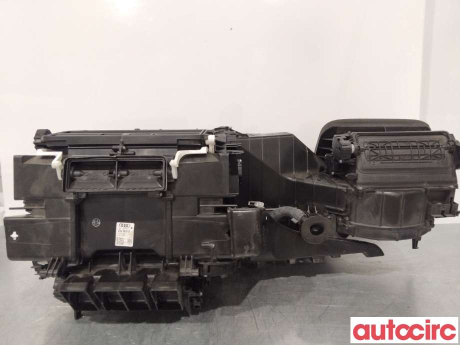 Diverse deler til Audi A8 2010-2013 (Type III, Fase 1) (AUDI|4H1820356|4H0898037|4H1820023)