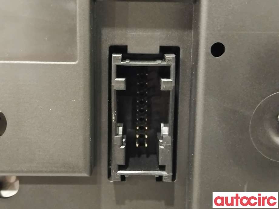 Instrumentpanel til BMW 1-Serie 2004-2011 (E81/E82/E87/E88) (E81/E82/E87/E88) (BMW|62109283801|4032052-01|9187330)