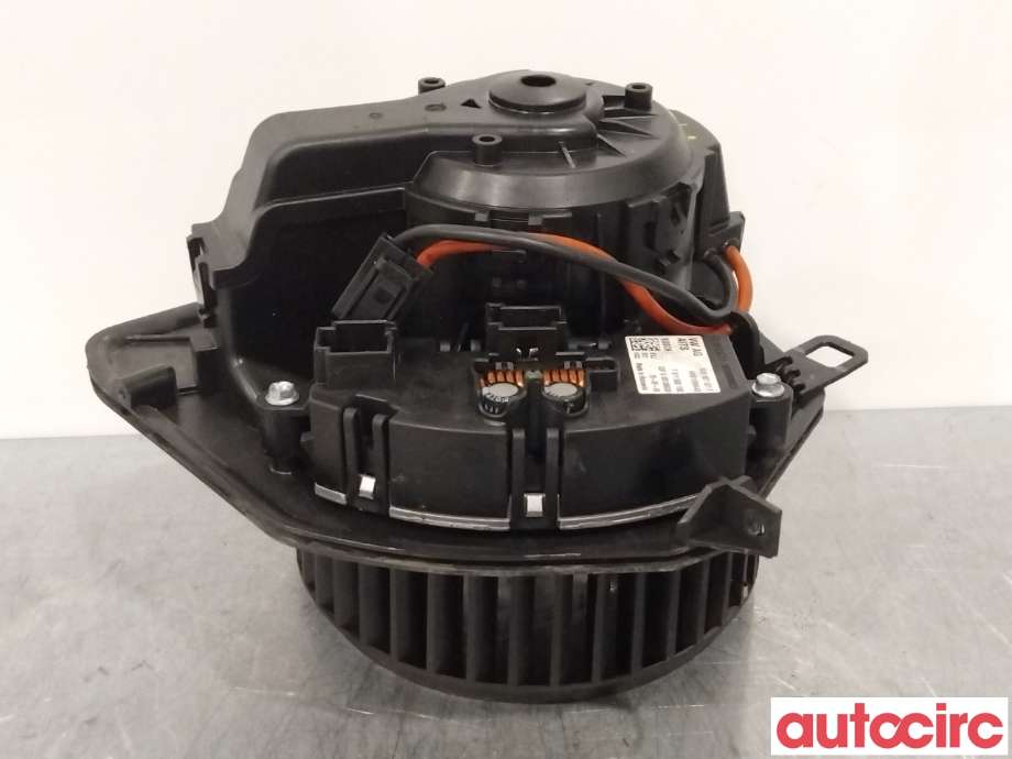 Varmeapparat motor til VW Transporter / Caravelle 2019-->> (T6.1) (T6.1) (VOLKSWAGEN|7L1819021|7LA819015|)