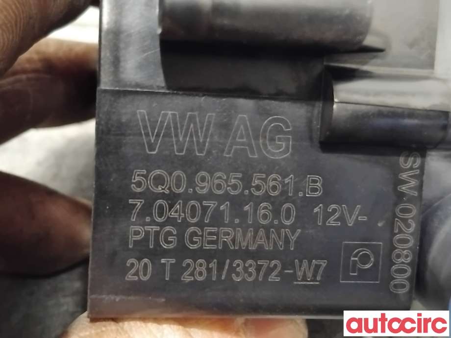 Sirkulasjonspumpe til VW Transporter / Caravelle 2019-->> (T6.1) (T6.1) (VOLKSWAGEN|5Q0965561B|704071160)