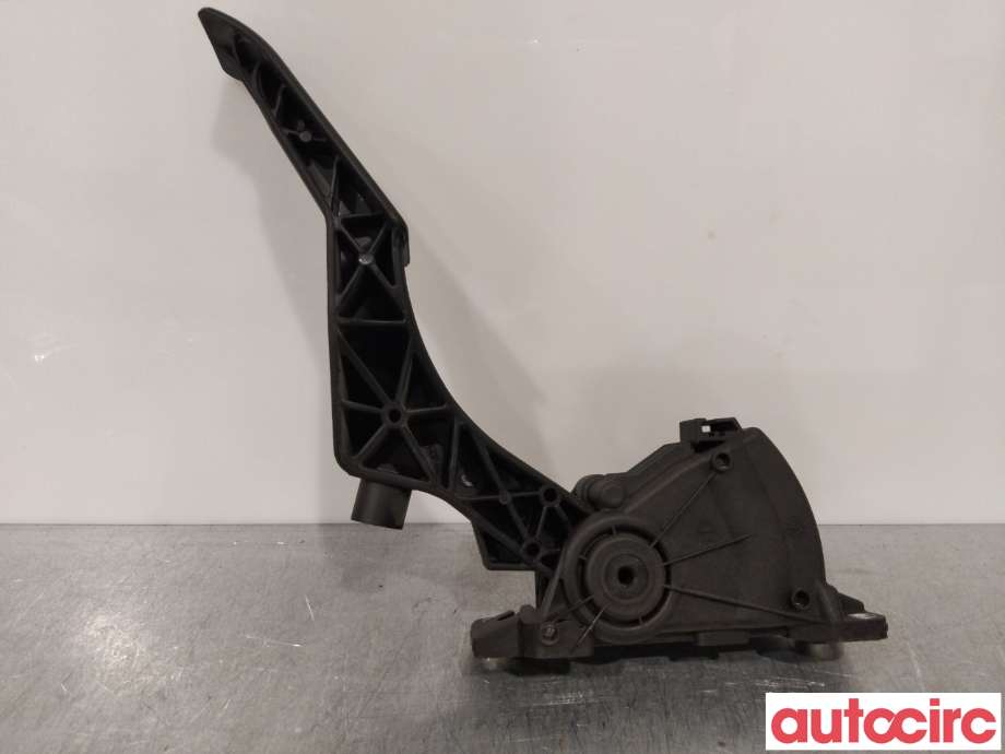 Pedal gass til VW Transporter / Caravelle 2015-2019 (T6) (T6) (VOLKSWAGEN|7E1721503C|)