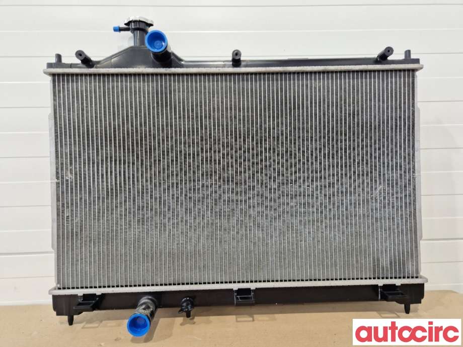 Radiator (automat gir) til Mitsubishi Outlander 2015-->> (Type III, Fase 2) (MITSUBISHI|1350A601|)