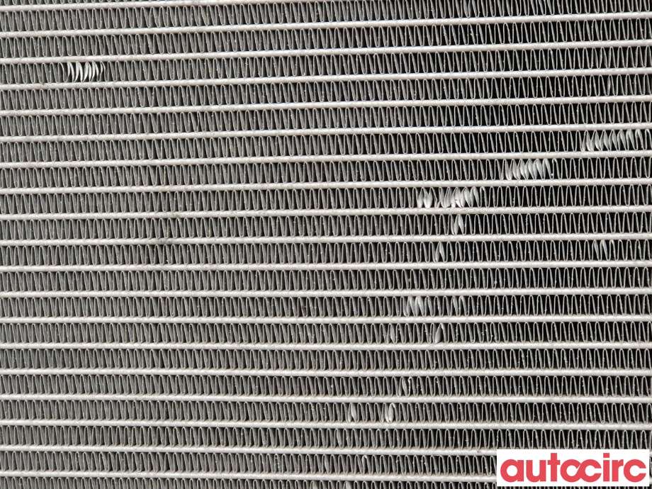 Radiator (manuell gir) til VW Passat 2011-2015 (B7) (B7) (VOLKSWAGEN|NO NR||3C0121253AR)
