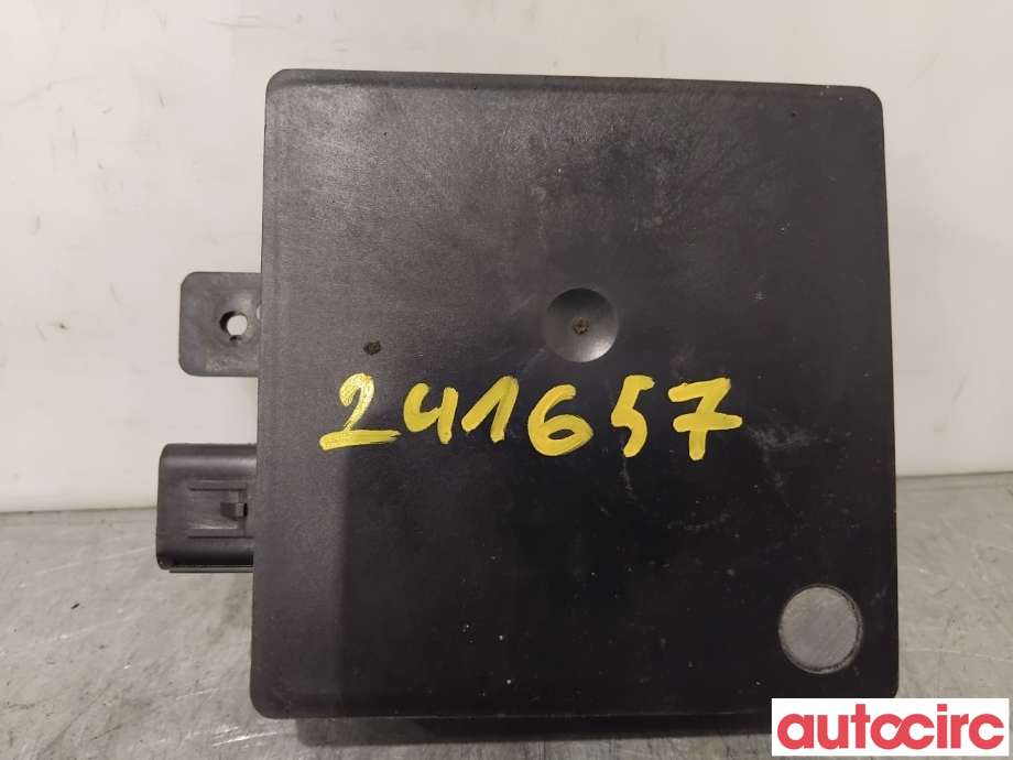 Sensor radar til Ford Focus 2011-2014 (Type III, Fase 1)  (FORD|1846729|303007|AV6T-14C689-AD)