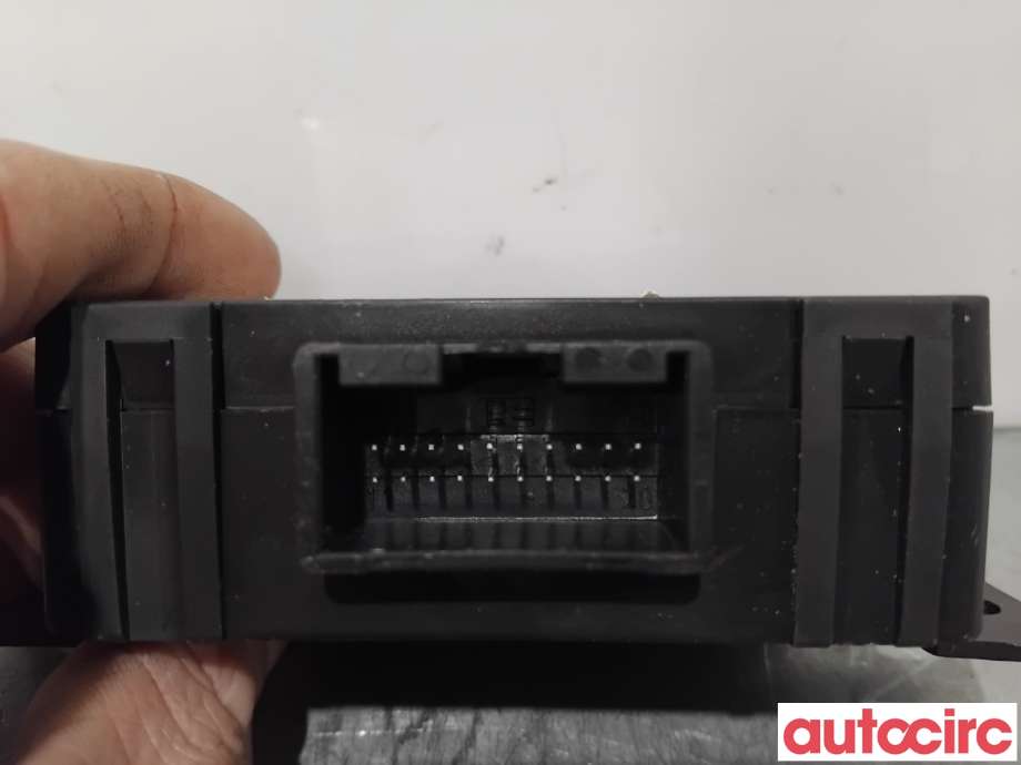 Styreenhet diverse til Audi A8 1995-2002 (Type I)  (AUDI|8L0951173|)