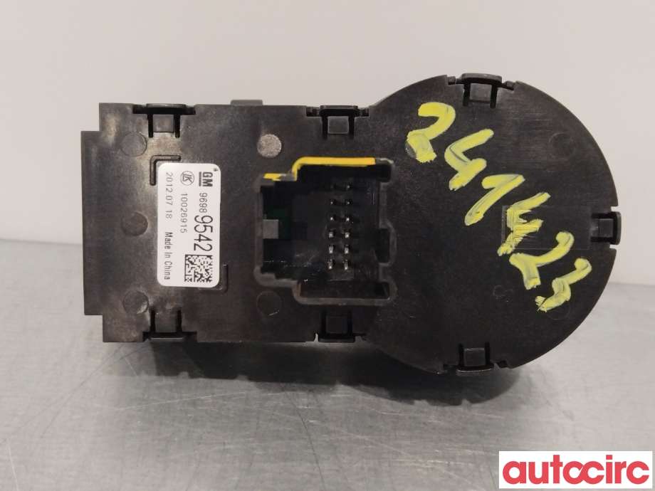 Bryter lys til Opel Mokka 2012-2016 (Type I, Fase 1)  (OPEL|95297422|96989542)