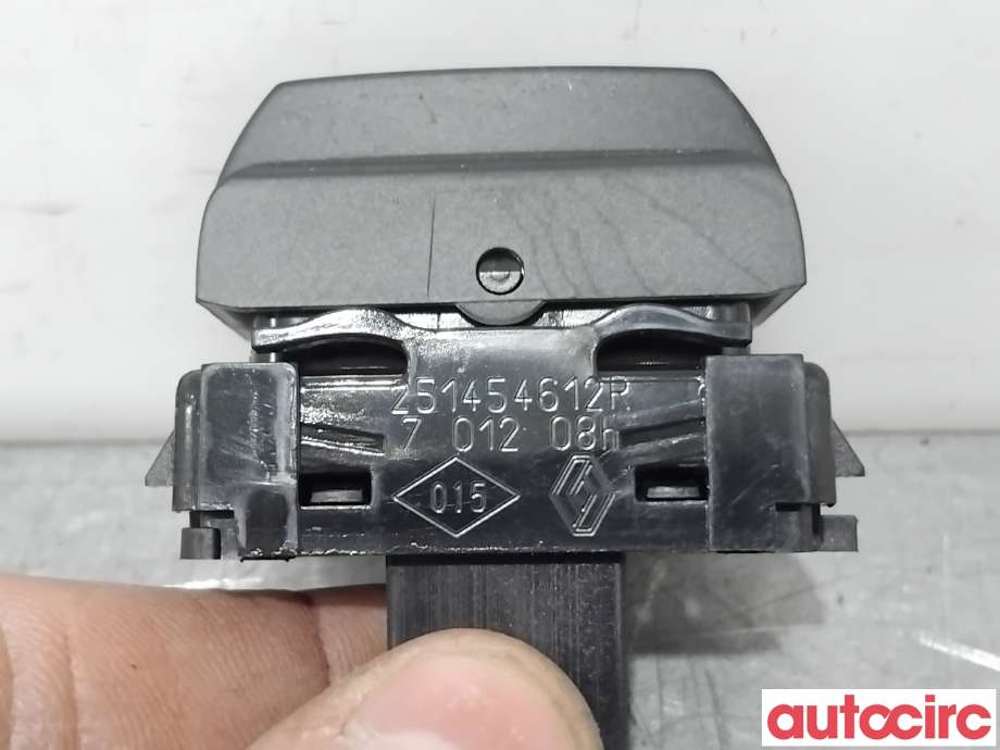 Bryter Antispinn til Opel Vivaro B 2014-2019  (OPEL|93452311||251454612R)