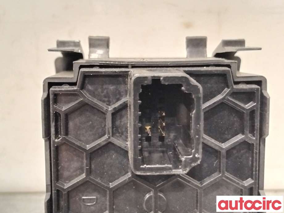 Frontlykter til Opel Vivaro B 2014-2019  (OPEL|93452314||251900567R)