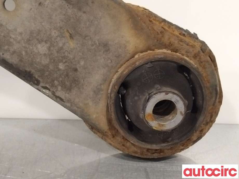 Bærebru venstre foran nedre til Mitsubishi ASX 2010-2019  (MITSUBISHI|4013A443|)