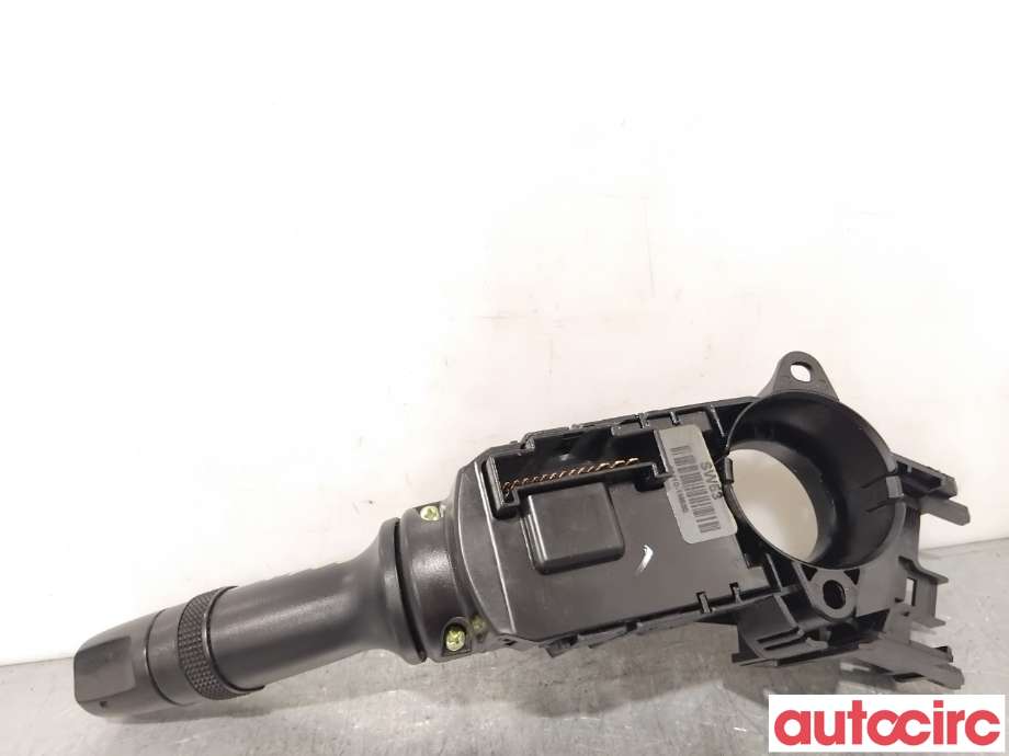 Bryter blink til Hyundai Ix35 2010-2015  (HYUNDAI|934101M530||934101M531)