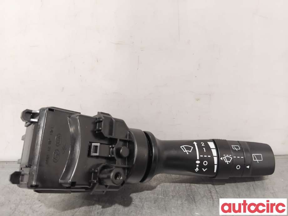 Bryter visker til Hyundai Ix35, 2010-2015 (HYUNDAI|834202K560)