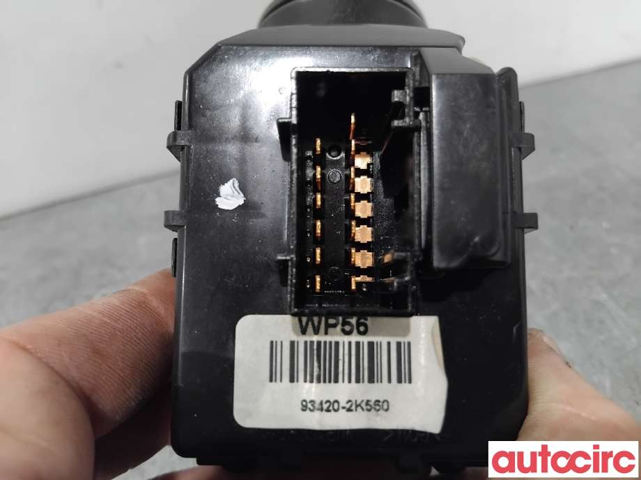 Bryter visker til Hyundai Ix35 2010-2015  (HYUNDAI|834202K560||83420-2K560)