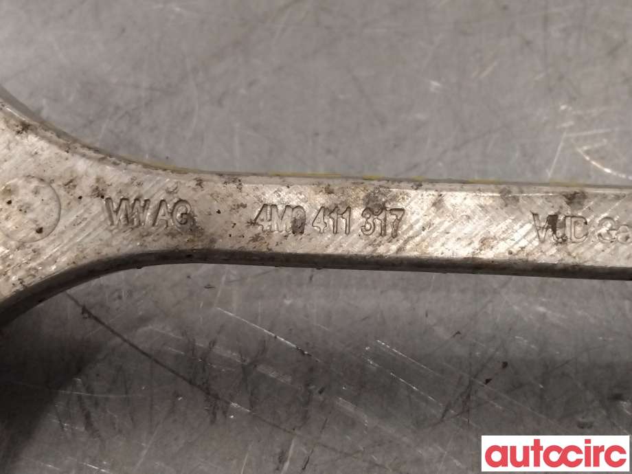 Diverse deler til Audi A8 2010-2013 (Type III, Fase 1)  (AUDI|4M0411317|4M0411317L)