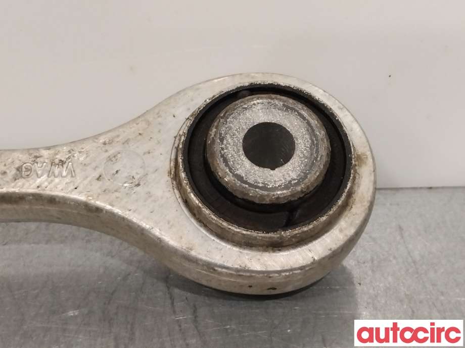 Diverse deler til Audi A8 2010-2013 (Type III, Fase 1)  (AUDI|4M0411317|4M0411317L)