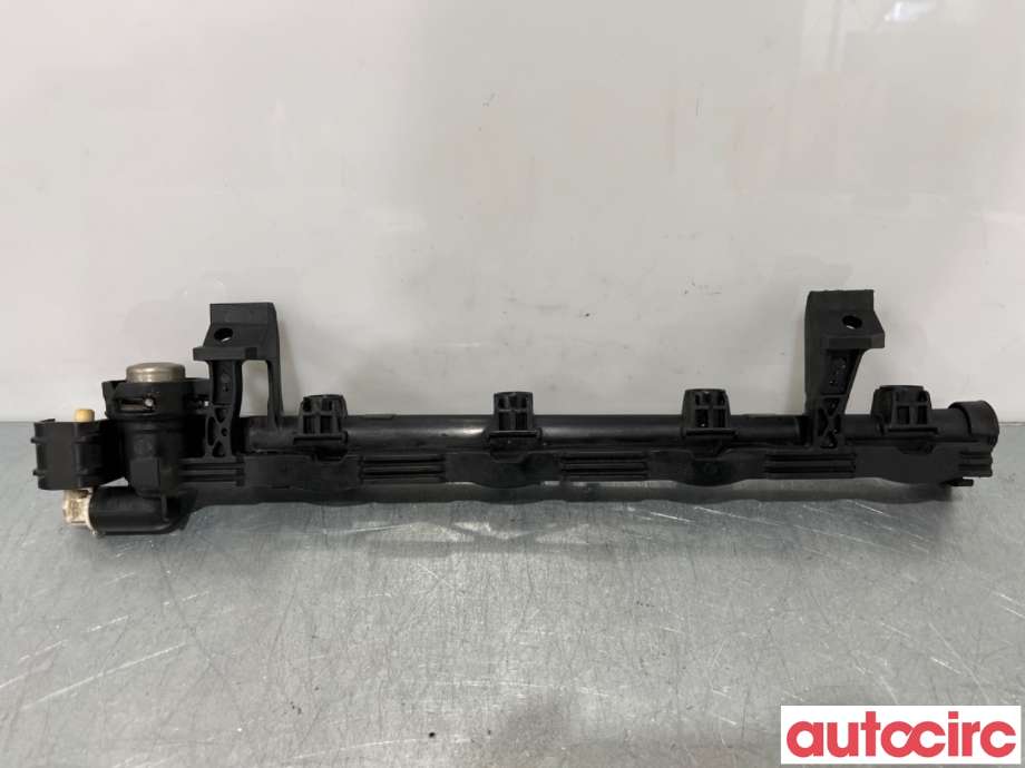 Dyseskinne (fuelrail) til Ford C-Max 2010-2015 (Type II, Fase 1)  (FORD|1804263||8A6G-9H487-AB)