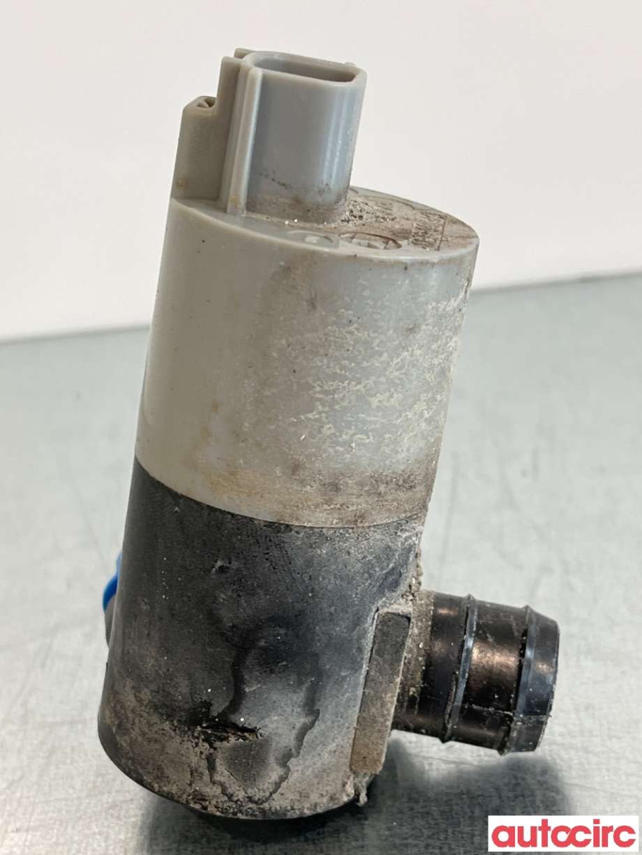 Spylerpumpe foran til Toyota Avensis 2009-2015 (Type III, Fase 1)  (TOYOTA|8533002030|)