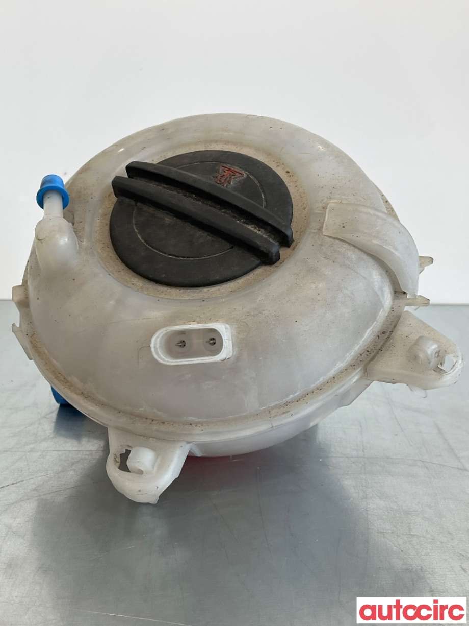 Ekspansjonstank til VW Tiguan 2016-2020 (Type II, Fase 1)  (VOLKSWAGEN|5Q0121407AA)