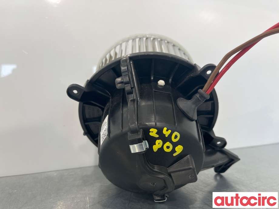 Varmeapparat motor til Mercedes Vito 2014-->> (W447) (W447) (MERCEDES|A0008304701)