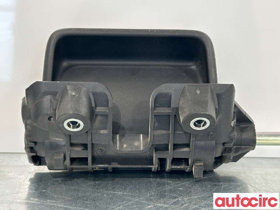 Dørhåndtak inv høyre til VW Transporter / Caravelle 2015-2019 (T6) (T6) (VOLKSWAGEN|7E0843642B|)