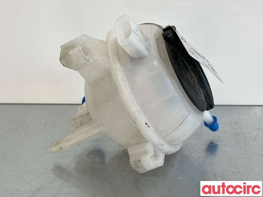 Ekspansjonstank til Audi A3 2016-2020 (Type III, Fase 2)  (AUDI|5Q0121407Q|5Q0121407J)