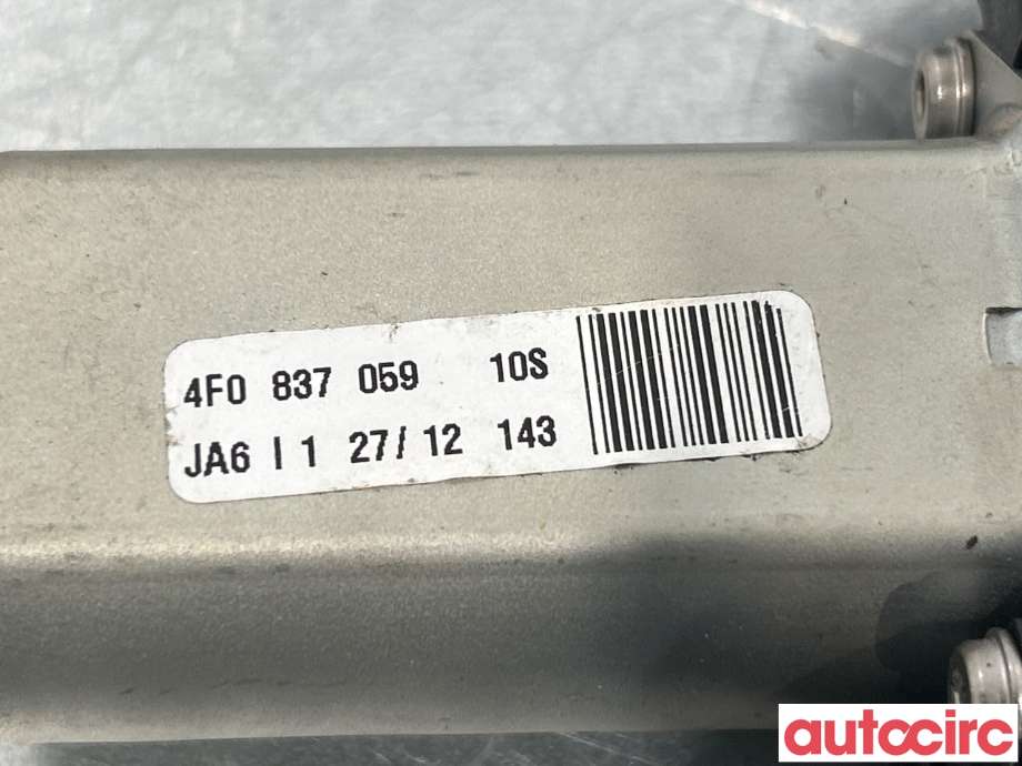 Sentrallås venstre foran til Audi A8 2010-2013 (Type III, Fase 1)  (AUDI|4F0837059)
