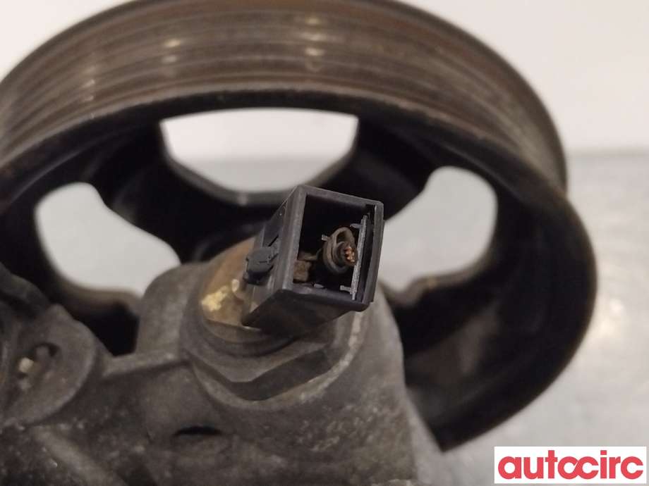Servo pumpe mekanisk til Mitsubishi Outlander 2010-2012 (Type II, Fase 2)  (MITSUBISHI|4450A167|)