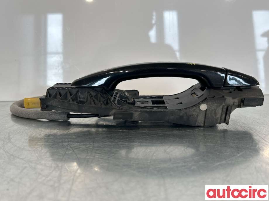 Dørhåndtak utv høyre foran til Audi A3 2016-2020 (Type III, Fase 2)  (AUDI|8V0837206A|)