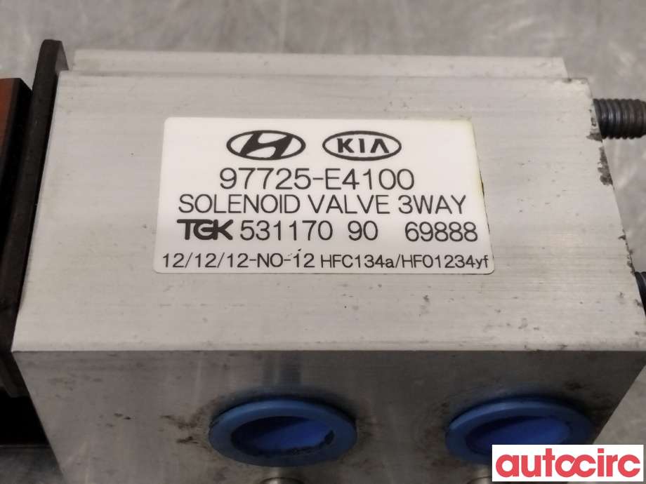 Diverse deler til Hyundai Ioniq Electric 2016-2019 (Fase 1)  (HYUNDAI|97725E4100|53117090|97725-E4100)