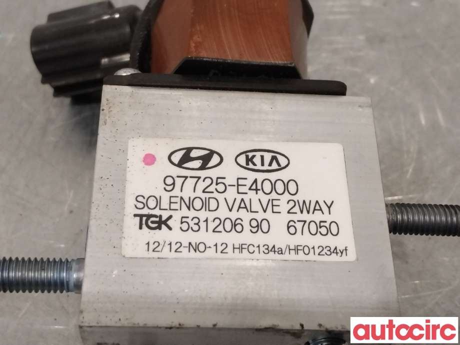 Diverse deler til Hyundai Ioniq Electric 2016-2019 (Fase 1)  (HYUNDAI|97725E4000|53120690|97725-E4000)